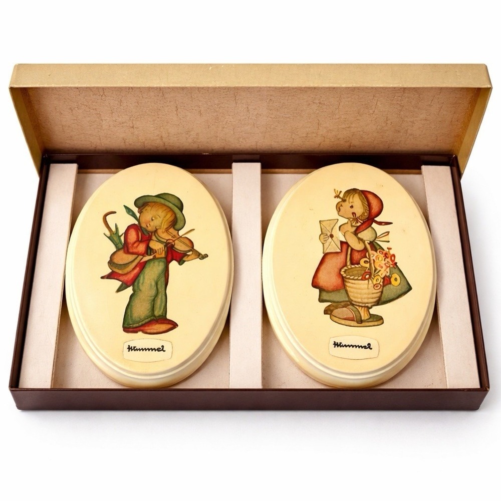 Vintage Hummel Wall Plaques Set 2 1981 Ars Edition Boy Girl Boxed